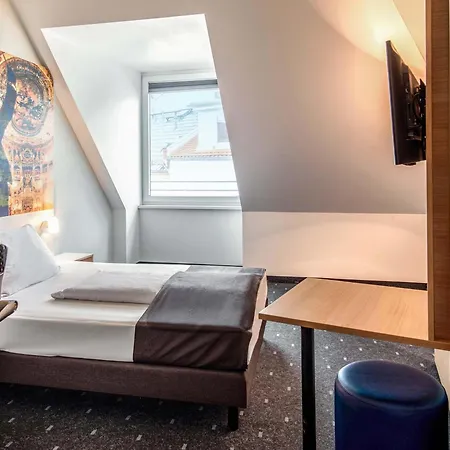 B&B Hotel Bayreuth Hotel 3*