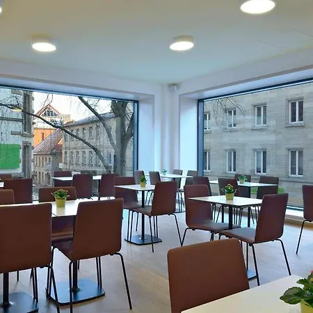 فندق B&B Hotel Bayreuth بايروث