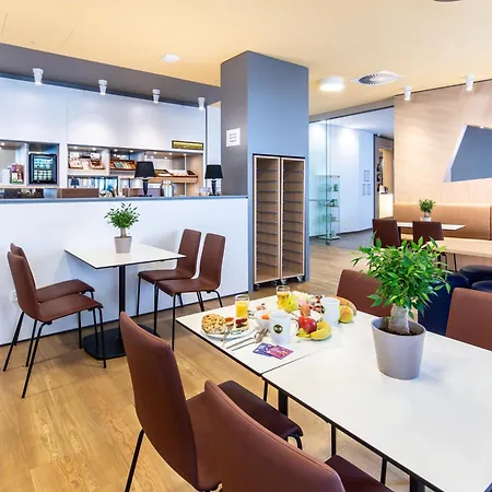 B&B Hotel Bayreuth فندق بايروث