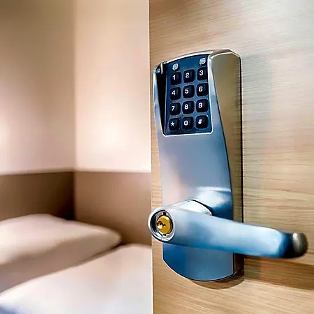 Ξενοδοχείο B&B Hotel Bayreuth 3*