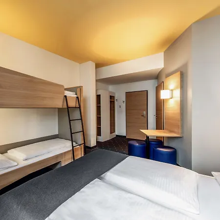 Hotel B&B Hotel Bayreuth 3*